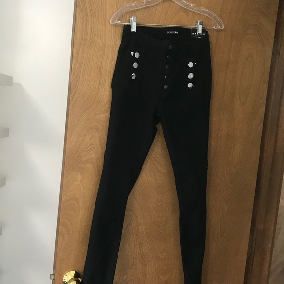 Button High Waisted Jeans - Picture 5 of 5
